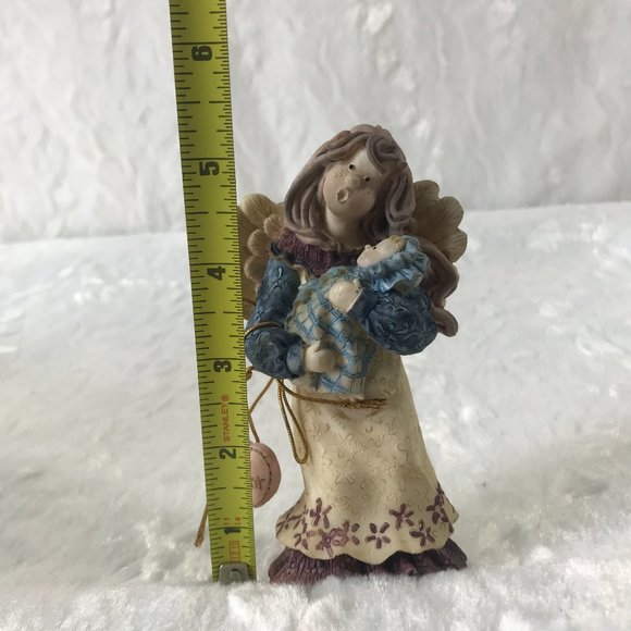 1996 Popular Imports Mom holding Baby Figurine - Picture 8 of 8